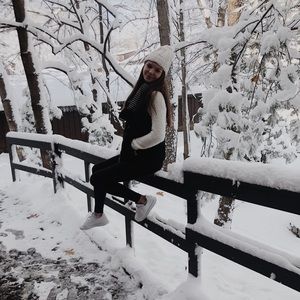 Meet your Posher, Madison